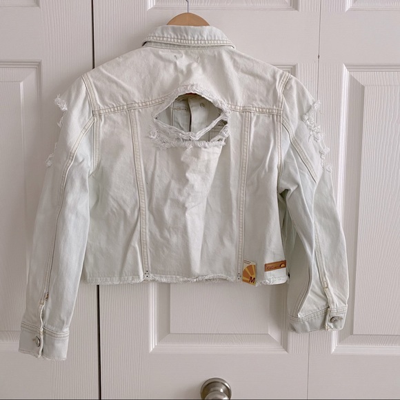 ✖️SOLD✖️ 🏷NWT The Kerry Shrunken Trucker - Picture 6 of 13